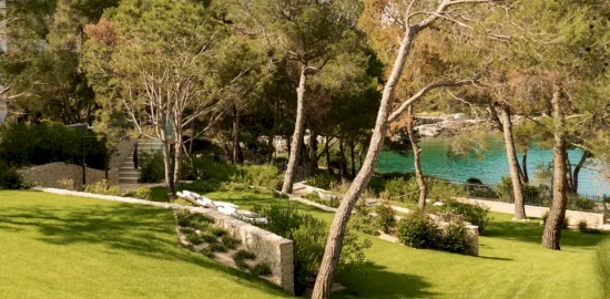 Villa Queen for rent- garden and sea view